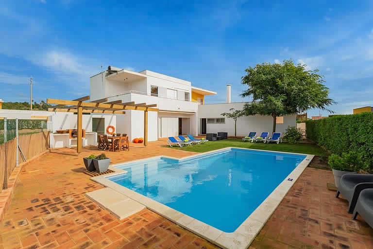 Baby & Toddler Friendly Villa Rentals